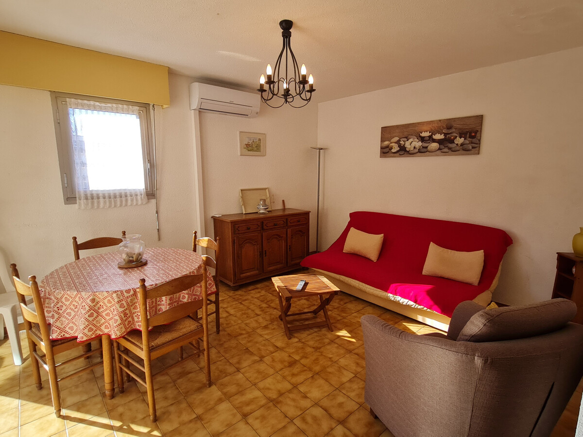 Appartement 2 pièces climatisé, parking privé, centre Sainte-Maxime - Photo 8