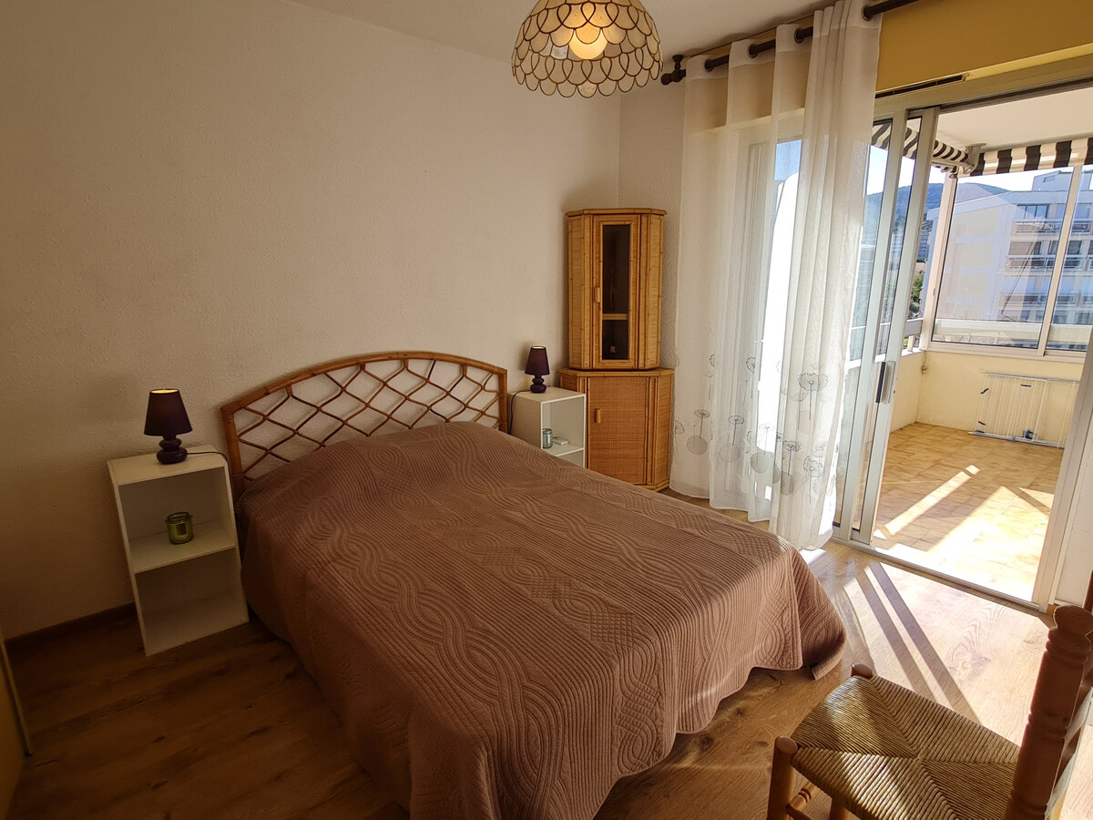 Appartement 2 pièces climatisé, parking privé, centre Sainte-Maxime - Photo 13