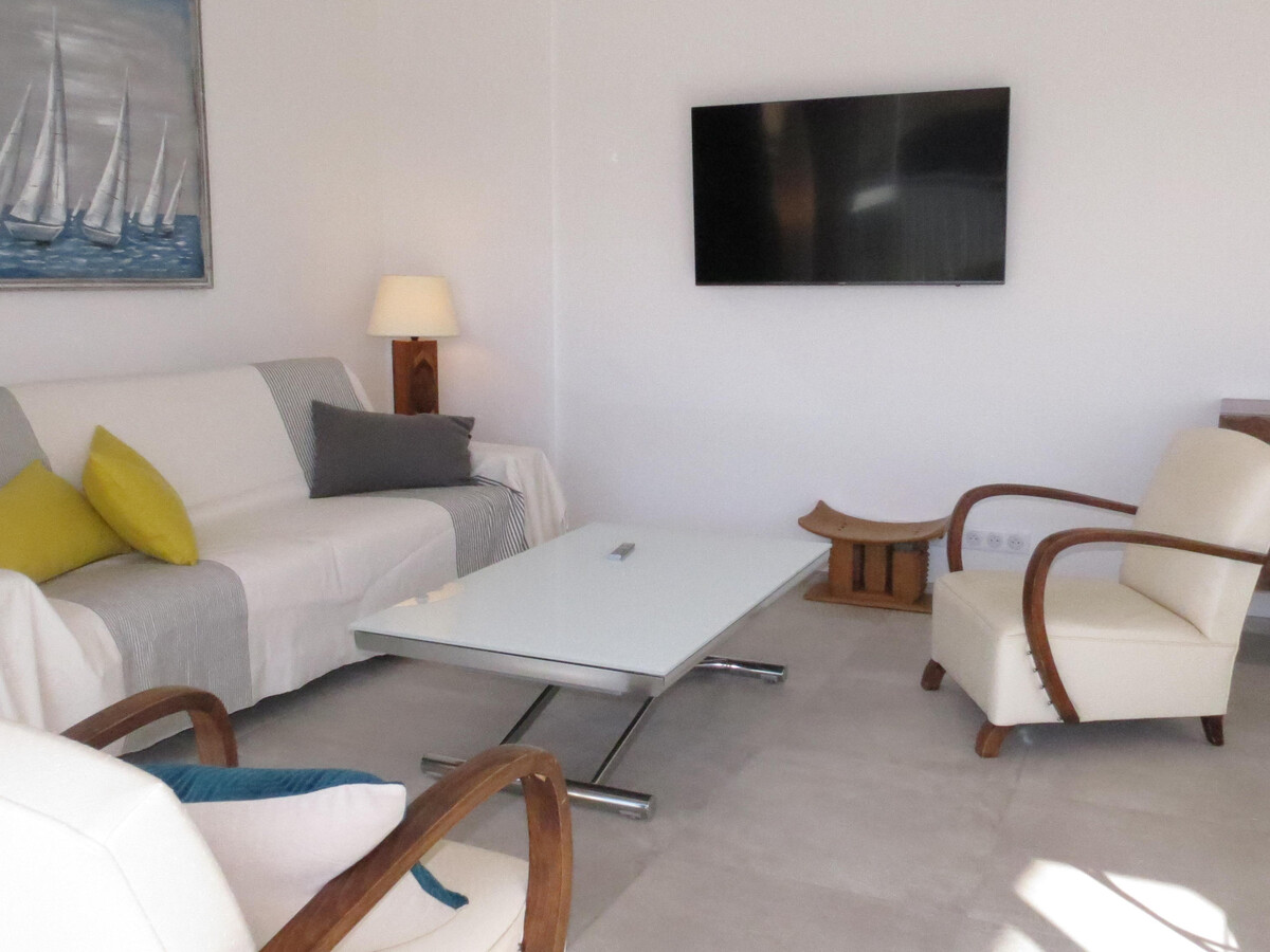 Appart 3 pièces rénové, vue mer et garage à Sainte-Maxime - Photo 6