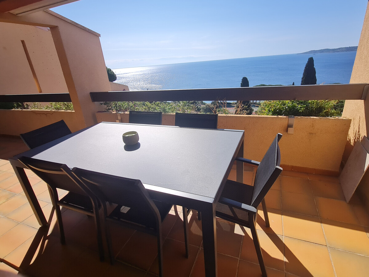 Appartement 3 pièces climatisé, piscine et vue mer à Sainte-Maxime - Photo 3