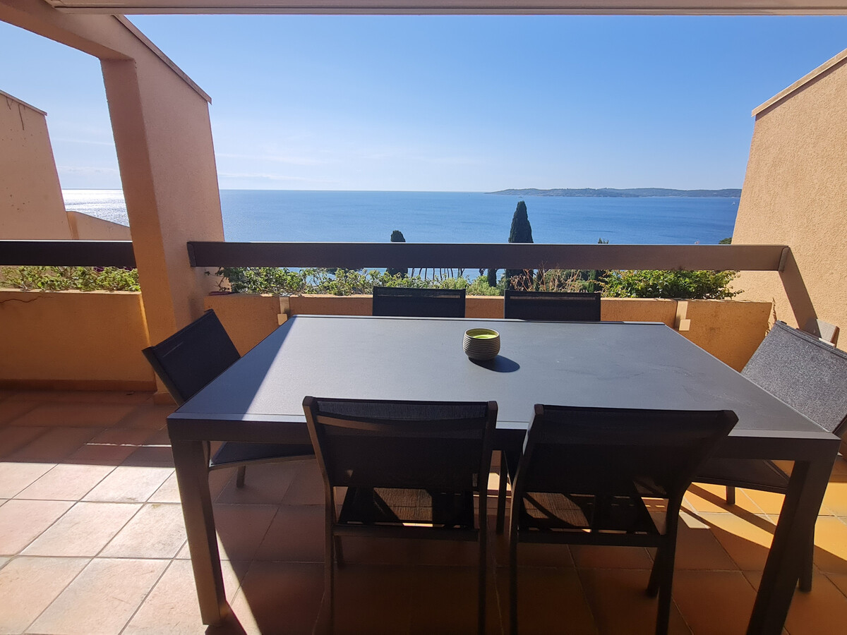 Appartement 3 pièces climatisé, piscine et vue mer à Sainte-Maxime - Photo 5