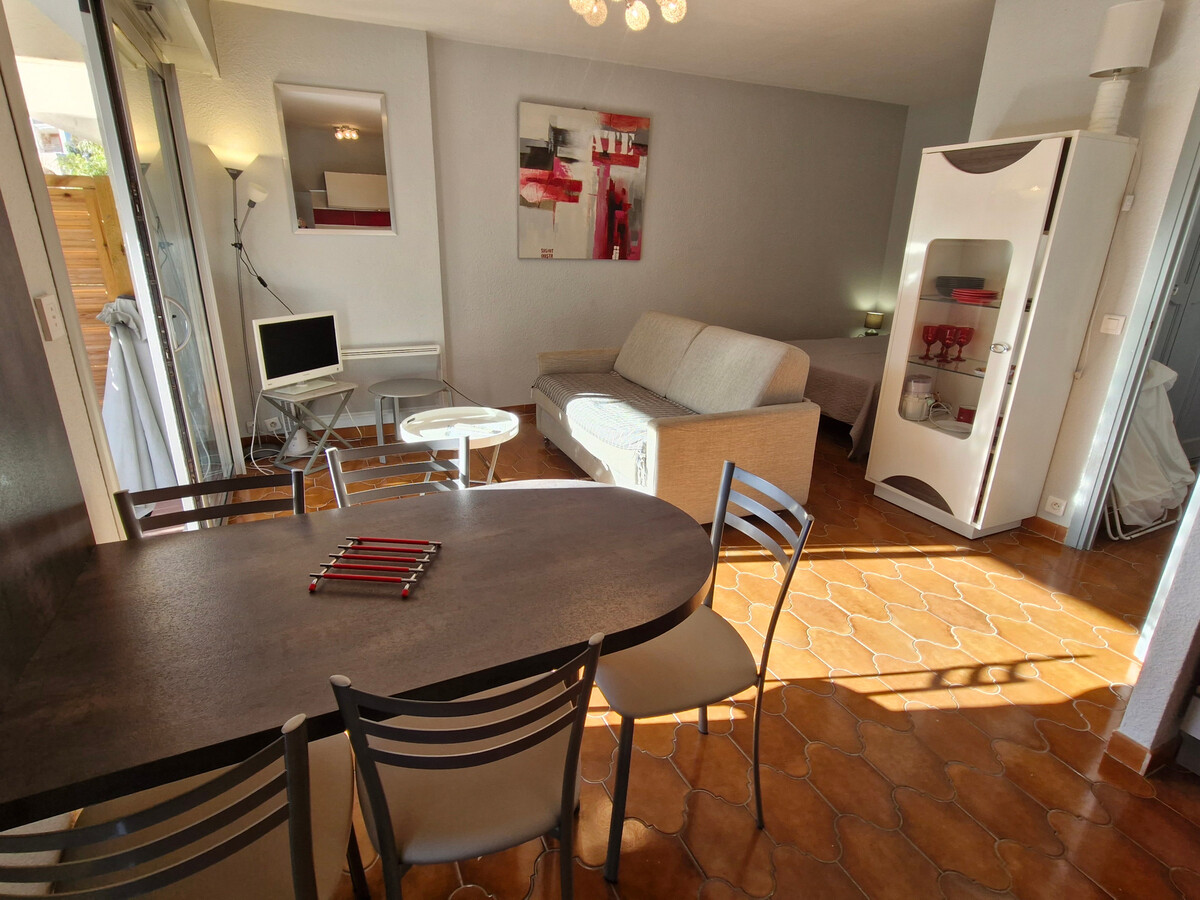 Studio 32 m² terrasse 20 m² avec parking, Sainte-Maxime - Photo 13