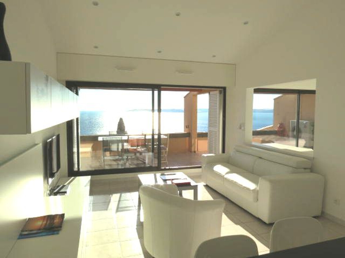 Appartement 3 pièces climatisé, vue golfe de Saint-Tropez - Photo 4