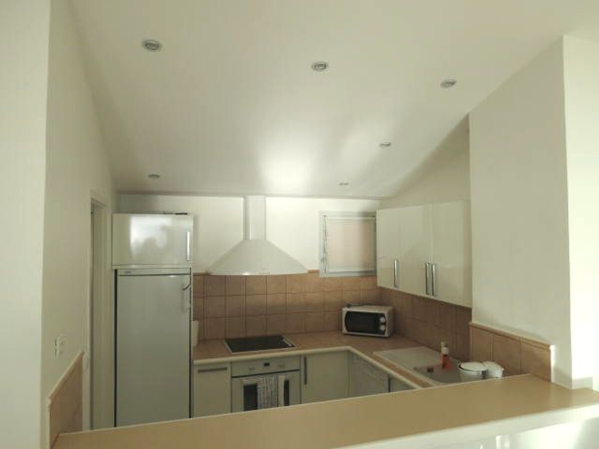 Appartement 3 pièces climatisé, vue golfe de Saint-Tropez - Photo 9