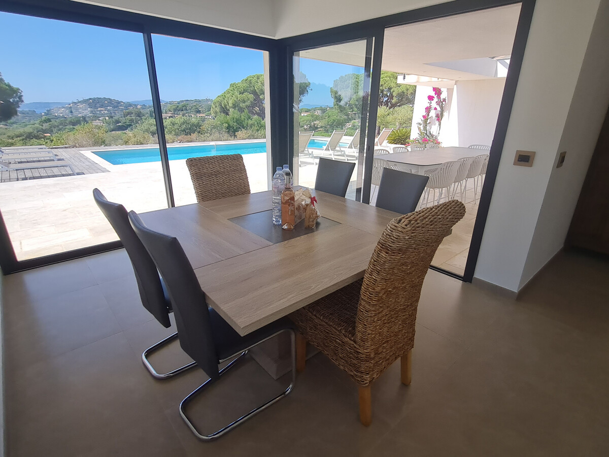 Villa 5 chambres, piscine privée et vue mer à Sainte-Maxime - Photo 12