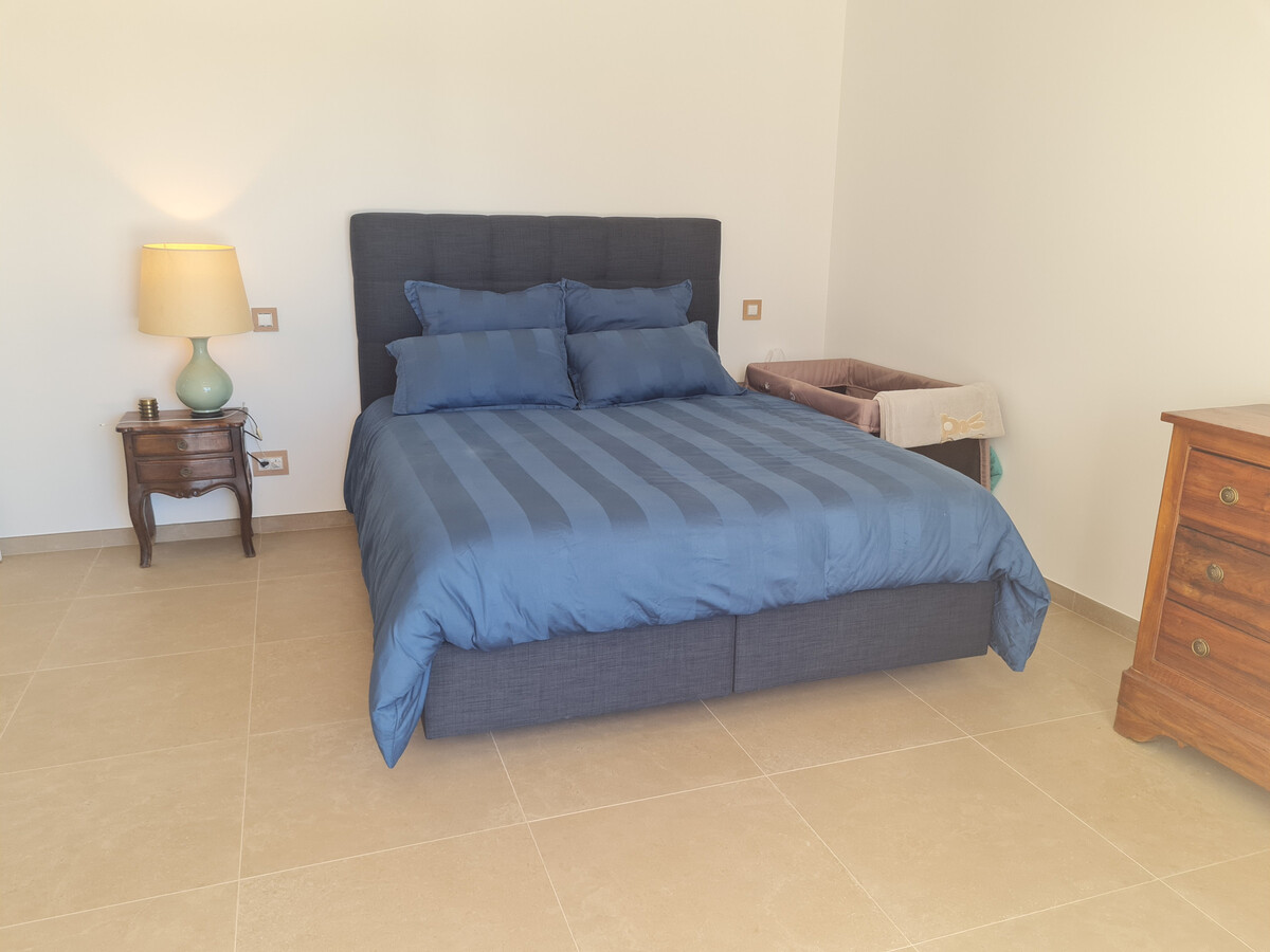 Villa 5 chambres, piscine privée et vue mer à Sainte-Maxime - Photo 17
