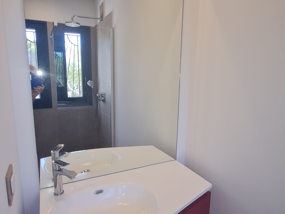 Villa 5 chambres, piscine privée et vue mer à Sainte-Maxime - Photo 23
