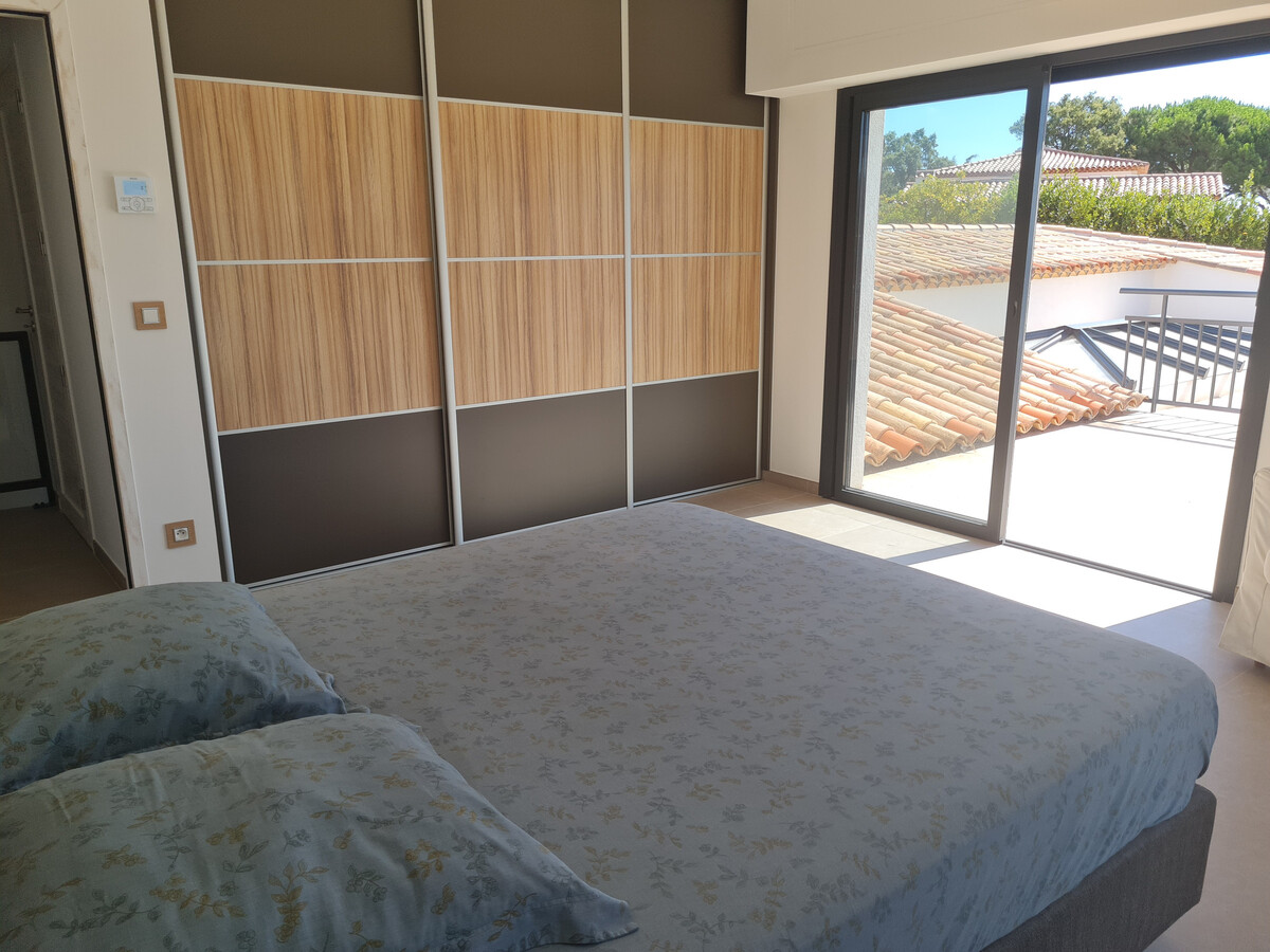 Villa 5 chambres, piscine privée et vue mer à Sainte-Maxime - Photo 25