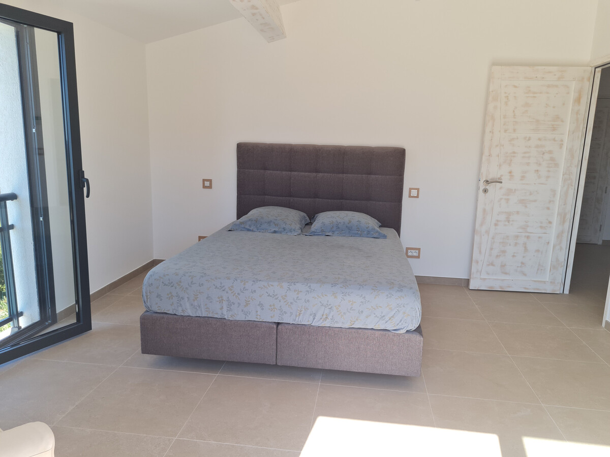 Villa 5 chambres, piscine privée et vue mer à Sainte-Maxime - Photo 26