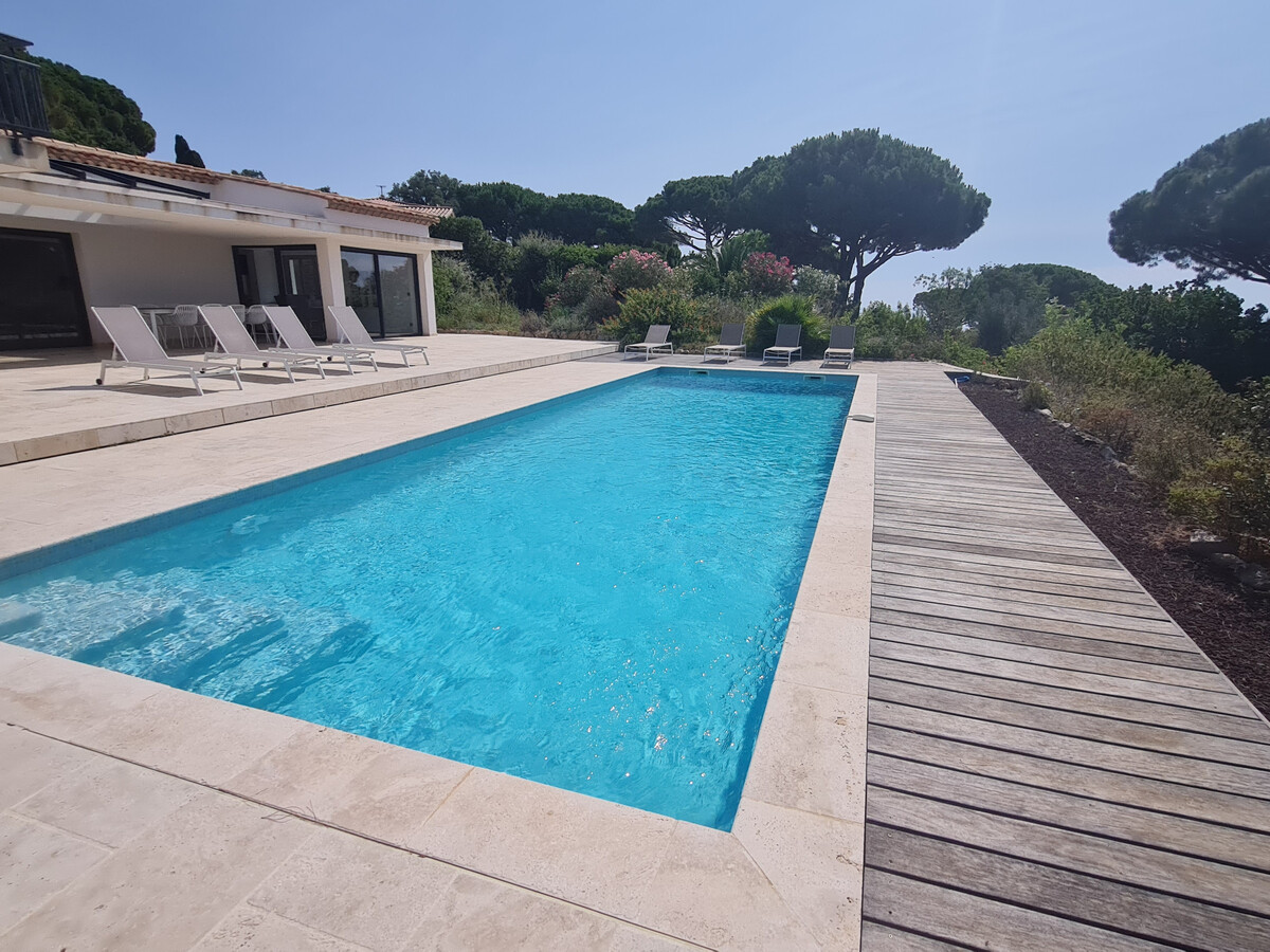 Villa 5 chambres, piscine privée et vue mer à Sainte-Maxime - Photo 32