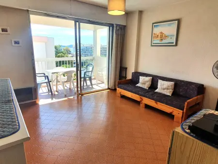 Appartement 2 pièces Sainte-Maxime avec Parking et Animaux admis - Photo 3