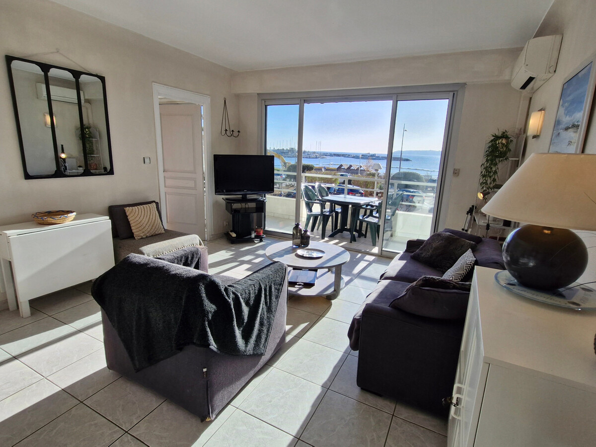 Appartement 2 pièces climatisé, balcon sud-est - Sainte-Maxime - Photo 5