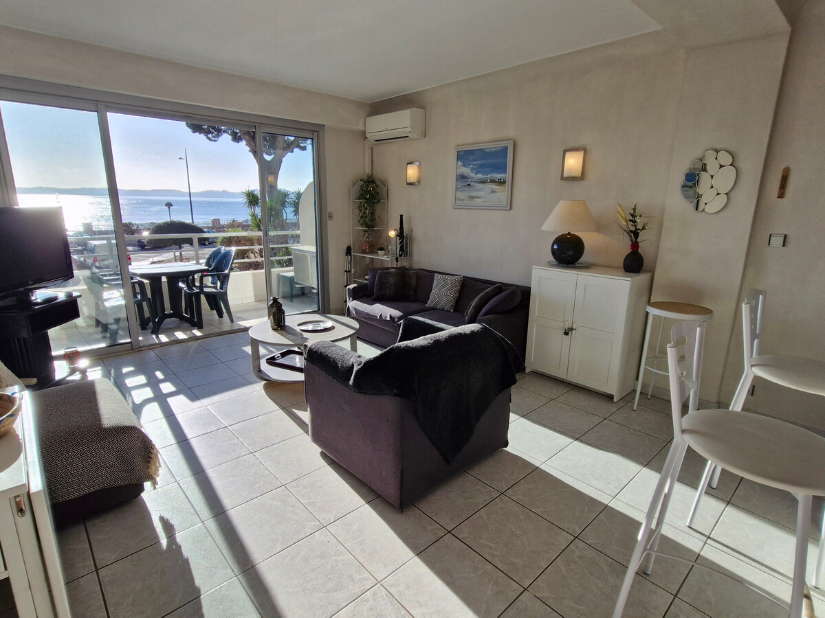 Appartement 2 pièces climatisé, balcon sud-est - Sainte-Maxime - Photo 7