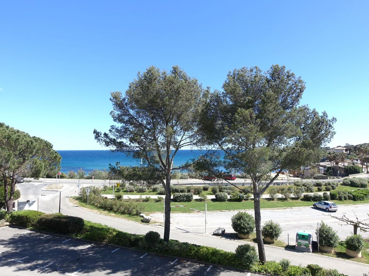 La Gaillarde - Apt 3 pièces rénové, vue mer - Photo 5