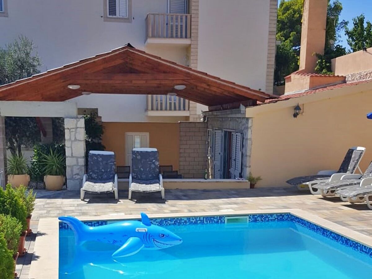 Maison Meri à Trogir : 10 chambres, piscine et vue mer - Photo 21