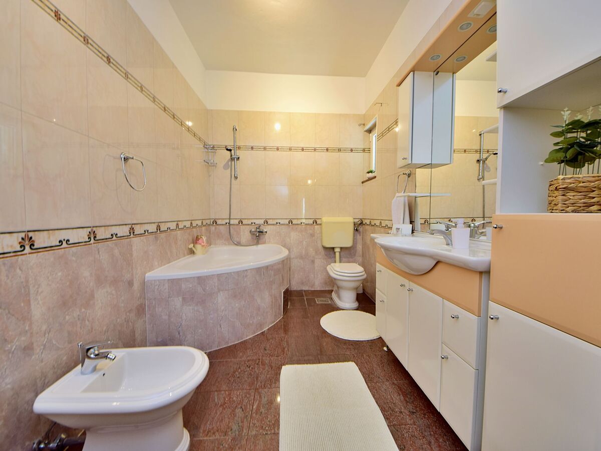 Maison Meri à Trogir : 10 chambres, piscine et vue mer - Photo 37