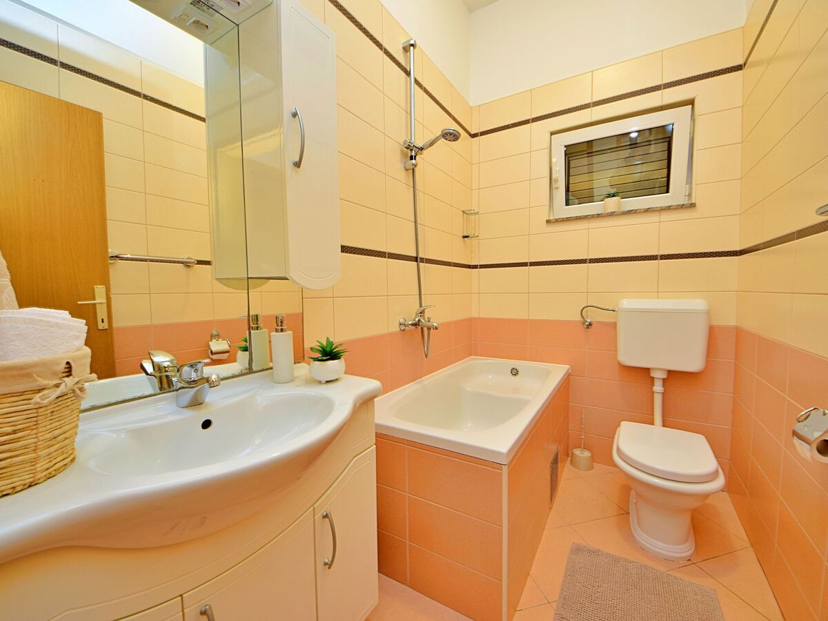 Maison Meri à Trogir : 10 chambres, piscine et vue mer - Photo 41