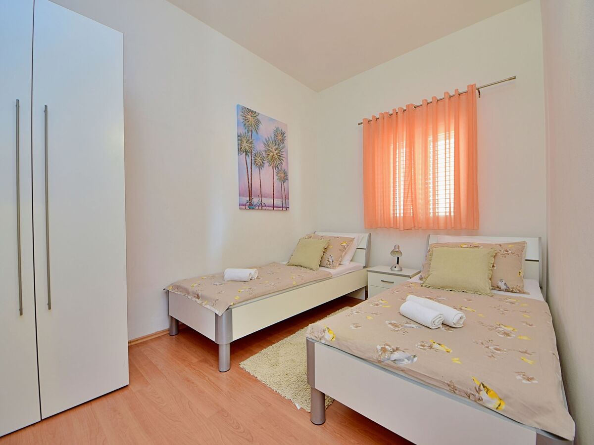 Maison Meri à Trogir : 10 chambres, piscine et vue mer - Photo 43