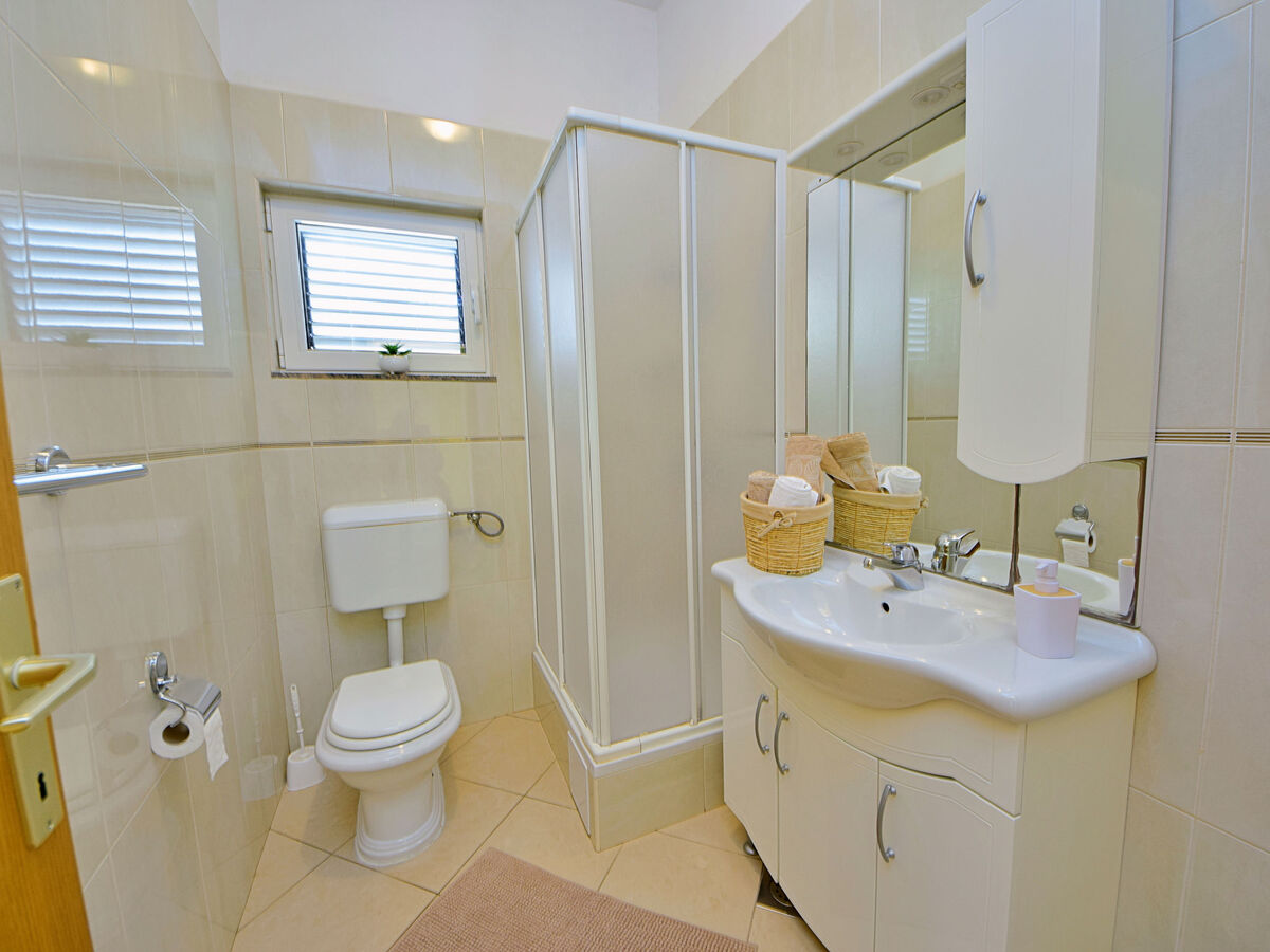 Maison Meri à Trogir : 10 chambres, piscine et vue mer - Photo 44