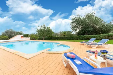 Location maison à Poço Fundo   Silves, Escapade sereine en Algarve avec piscine