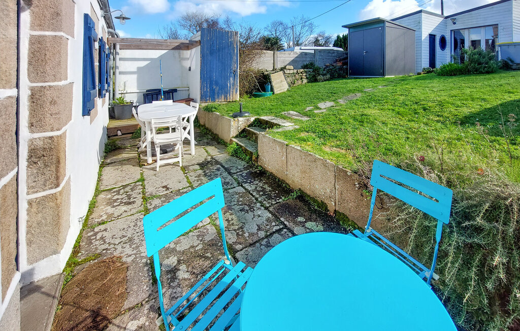 Maison bretonne en pierre à 2 km de la plage - Photo 9