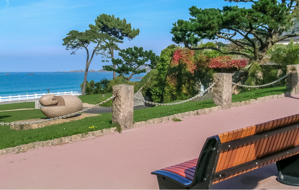 Maison bretonne en pierre à 2 km de la plage - Photo 25