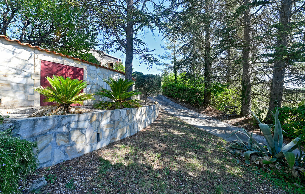 Maison 10 personnes avec piscine privée à Saint-Jean-de-Maruéjol - Photo 16