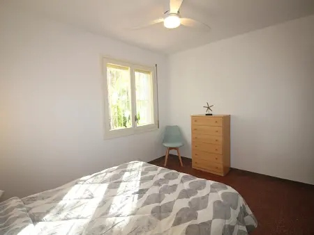 Maison individuelle spacieuse à 100m de la plage avec jardin privé et terrasses, proche du port - Photo 12