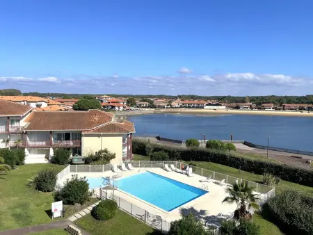 T3 Duplex avec Terrasse - Animaux Acceptés - Piscine : photo 3