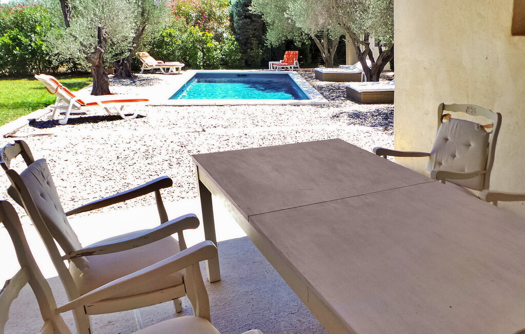 Le Roman Bleu – Villa 6 pers. à Paradou avec piscine chauffée - Photo 10