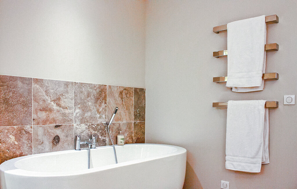 Les Dents De Lanfon – Maison 7 chambres piscine chauffée - Photo 30