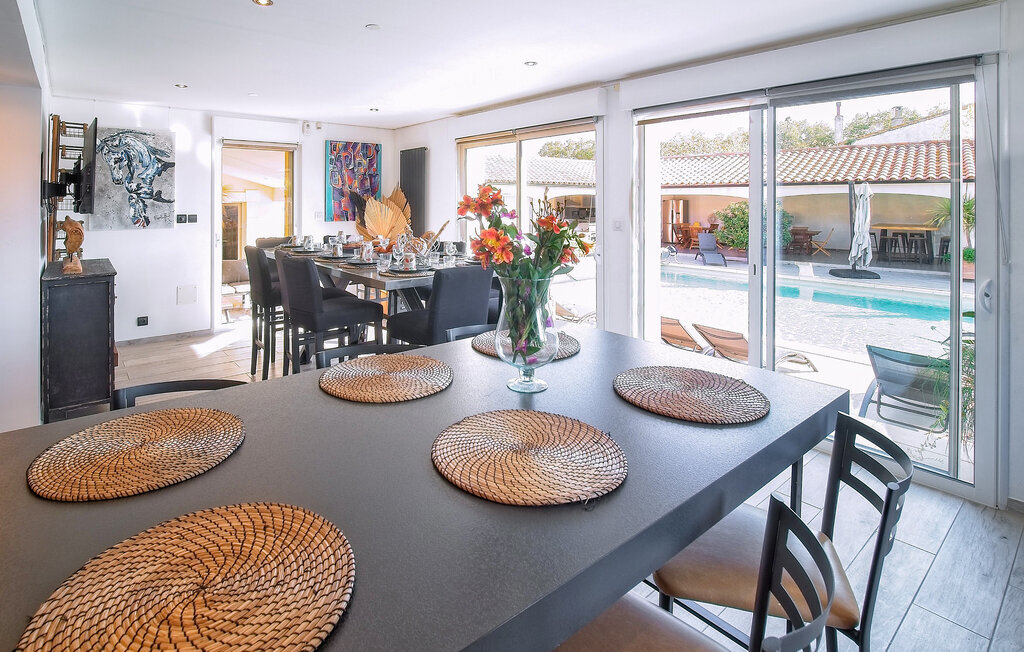 Mas Des Bious, Maison 16 personnes à Saint Martin De Crau - Photo 4