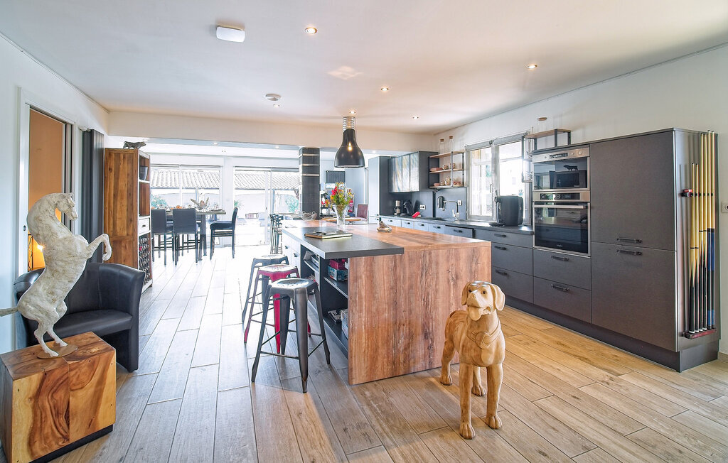 Mas Des Bious, Maison 16 personnes à Saint Martin De Crau - Photo 5