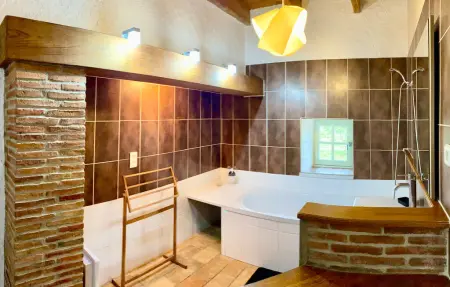 Le Mas : ferme 8 chambres avec piscine en Ardèche : photo 51