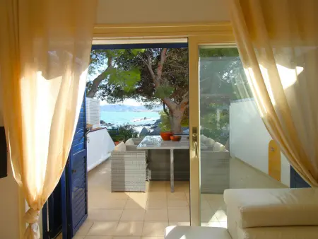 Maison bord de mer à Llançà avec accès direct à la plage, terrasses et parking. - Photo 33