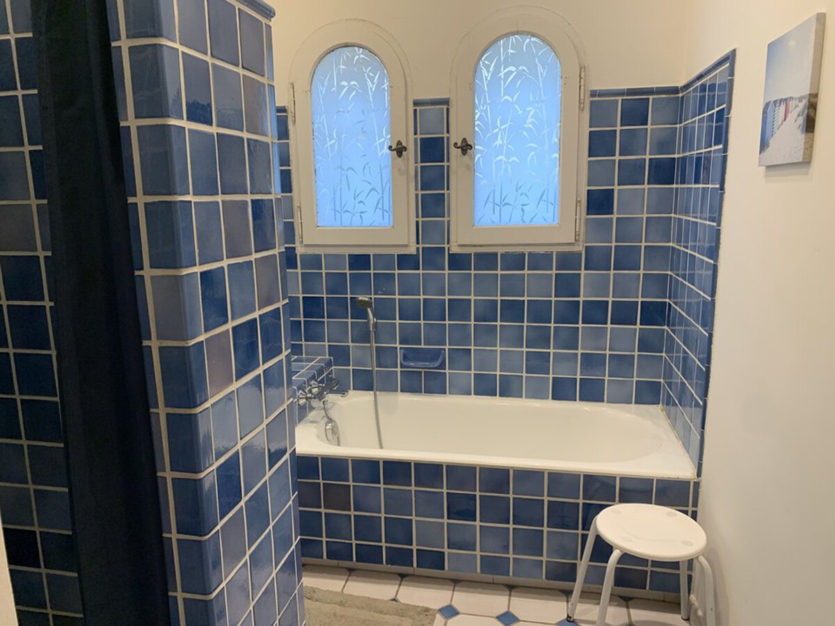 Hyères Pesquiers: Villa 5 Chambres avec Piscine et Climatisation - Photo 7