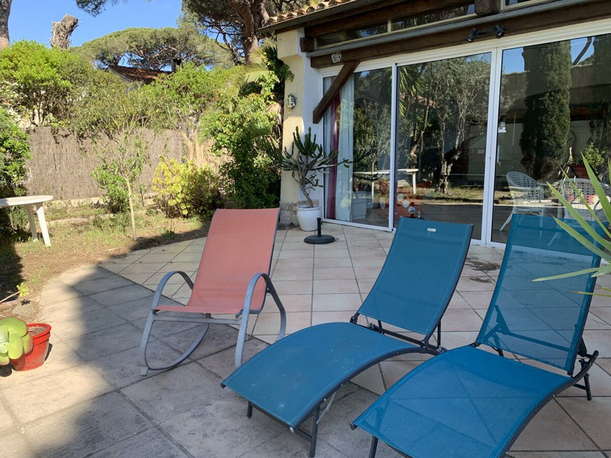 Hyères Pesquiers: Villa 5 Chambres avec Piscine et Climatisation - Photo 14