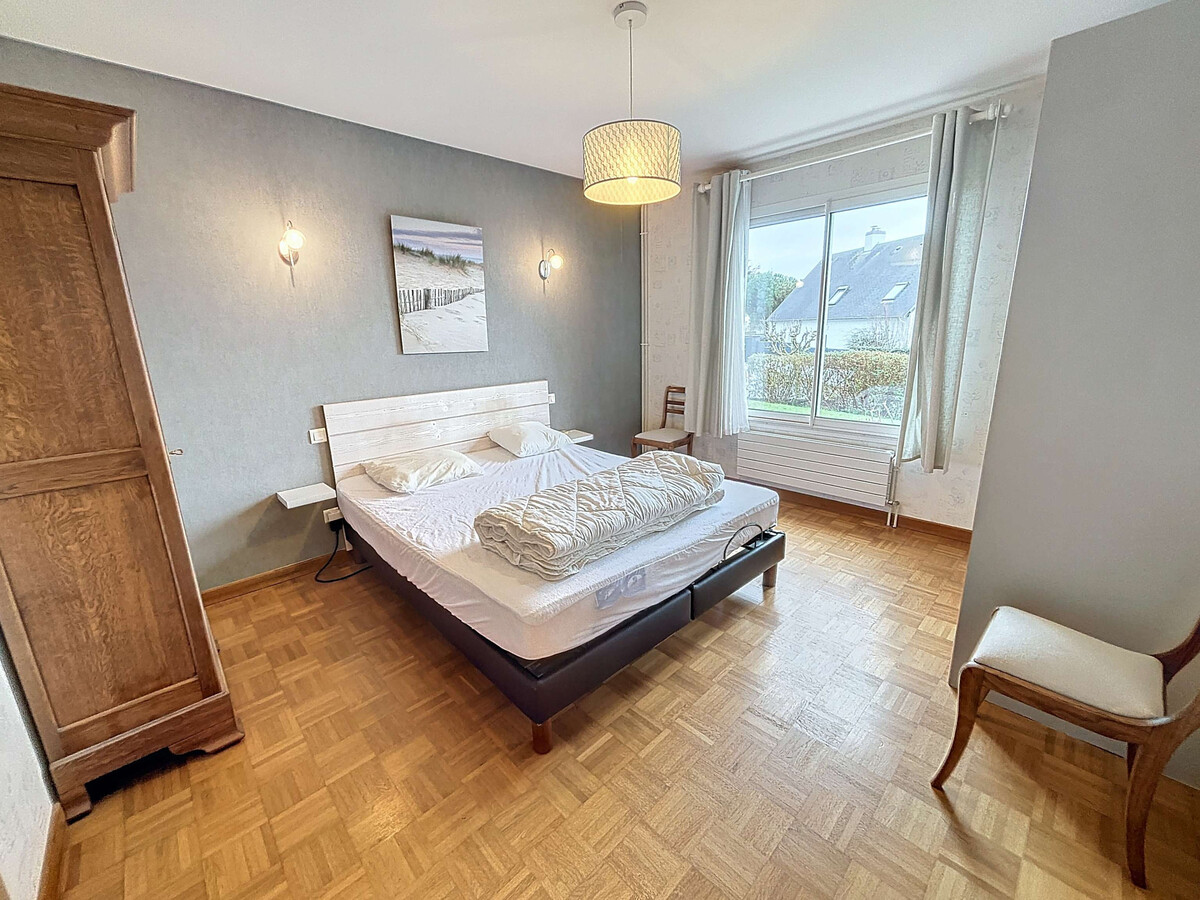 Maison 4 chambres à 300 m de la plage, Saint-Pair - Photo 12