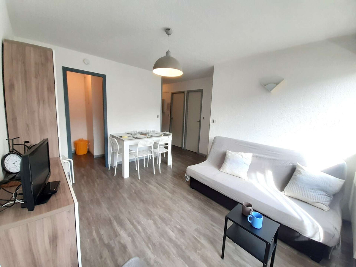 T2 cabine 4 pers à Vignec : balcon, parking, sauna & jacuzzi - Photo 2