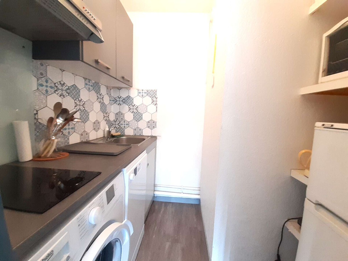 T2 cabine 4 pers à Vignec : balcon, parking, sauna & jacuzzi - Photo 6