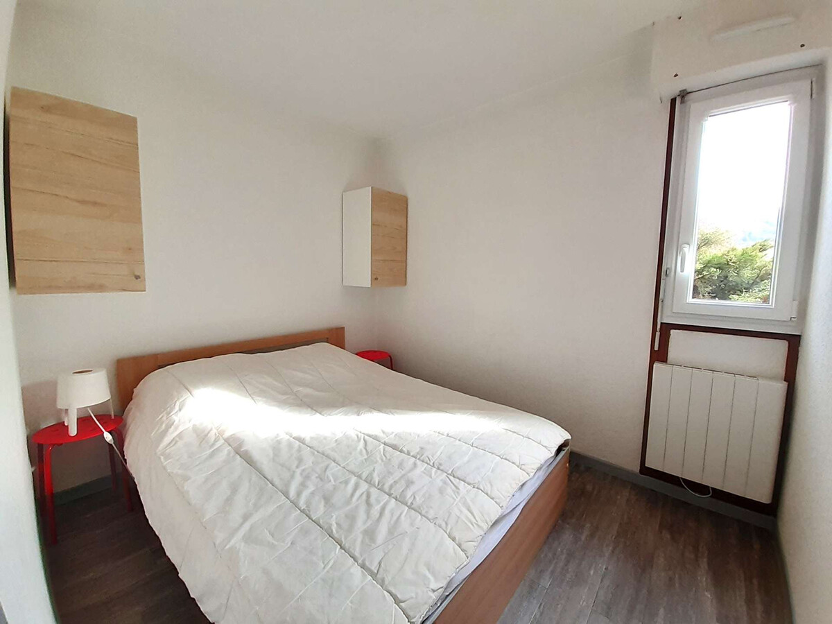 T2 cabine 4 pers à Vignec : balcon, parking, sauna & jacuzzi - Photo 7