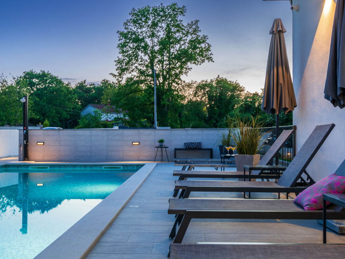 Villa M avec piscine privée à Marčana, 6 personnes - Photo 5