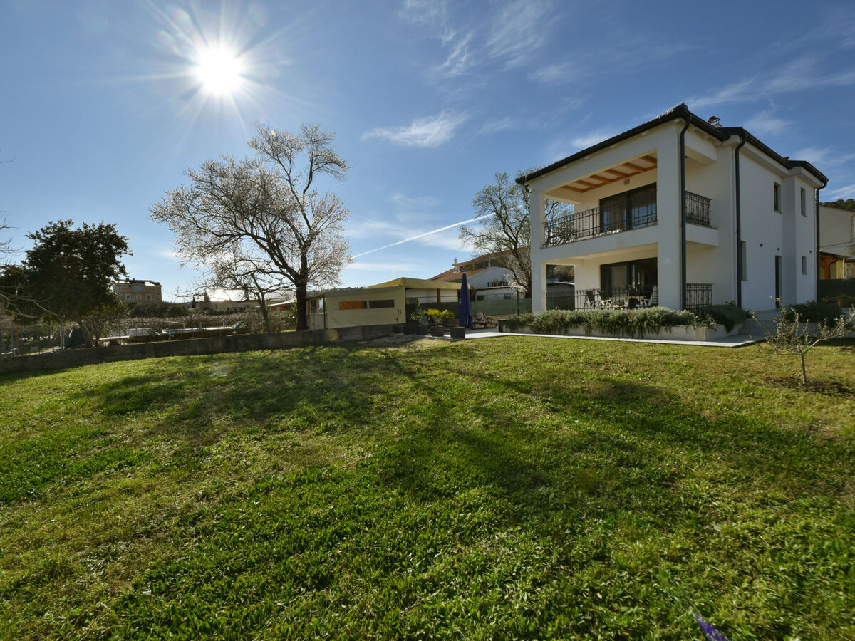 Sea side – Maison 2 étages à 30 m de la plage - Photo 1