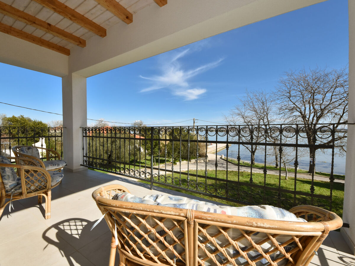 Sea side – Maison 2 étages à 30 m de la plage - Photo 10
