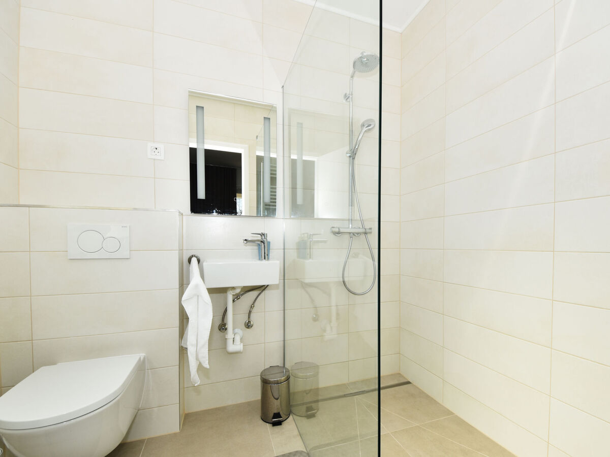 Sea side – Maison 2 étages à 30 m de la plage - Photo 12