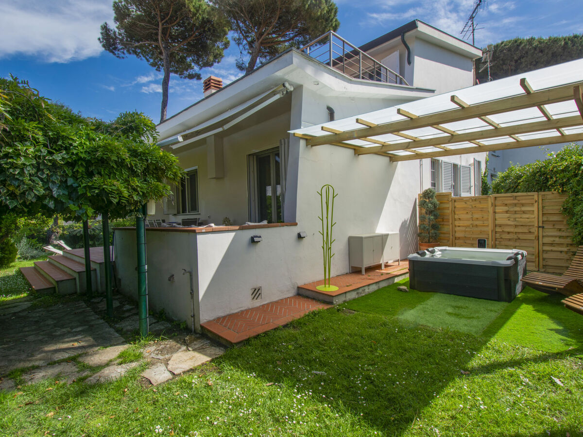 Villa Le Dune à Tirrenia, 200 m de la mer - Photo 1