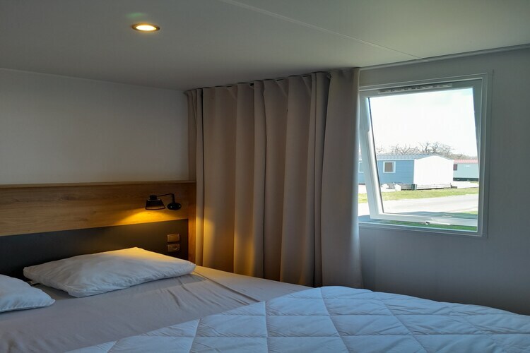 Chalet 6 pers. Verblijfpark Breebos avec piscine - Photo 9