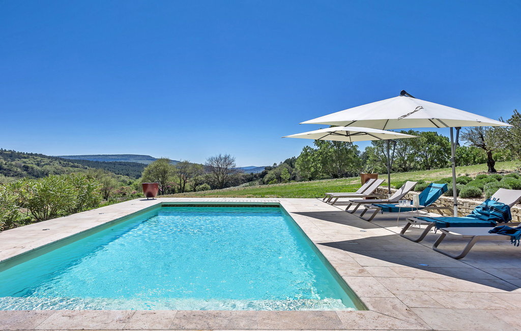 Mas Panorama en Provence : piscine chauffée, 10 personnes - Photo 2