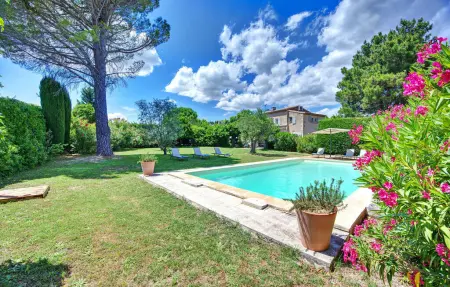 Location maison de vacances à Paradou