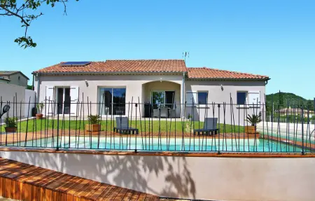 Villa La Clé Des Champs, Maison 8 personnes à Lagorce - Photo 2